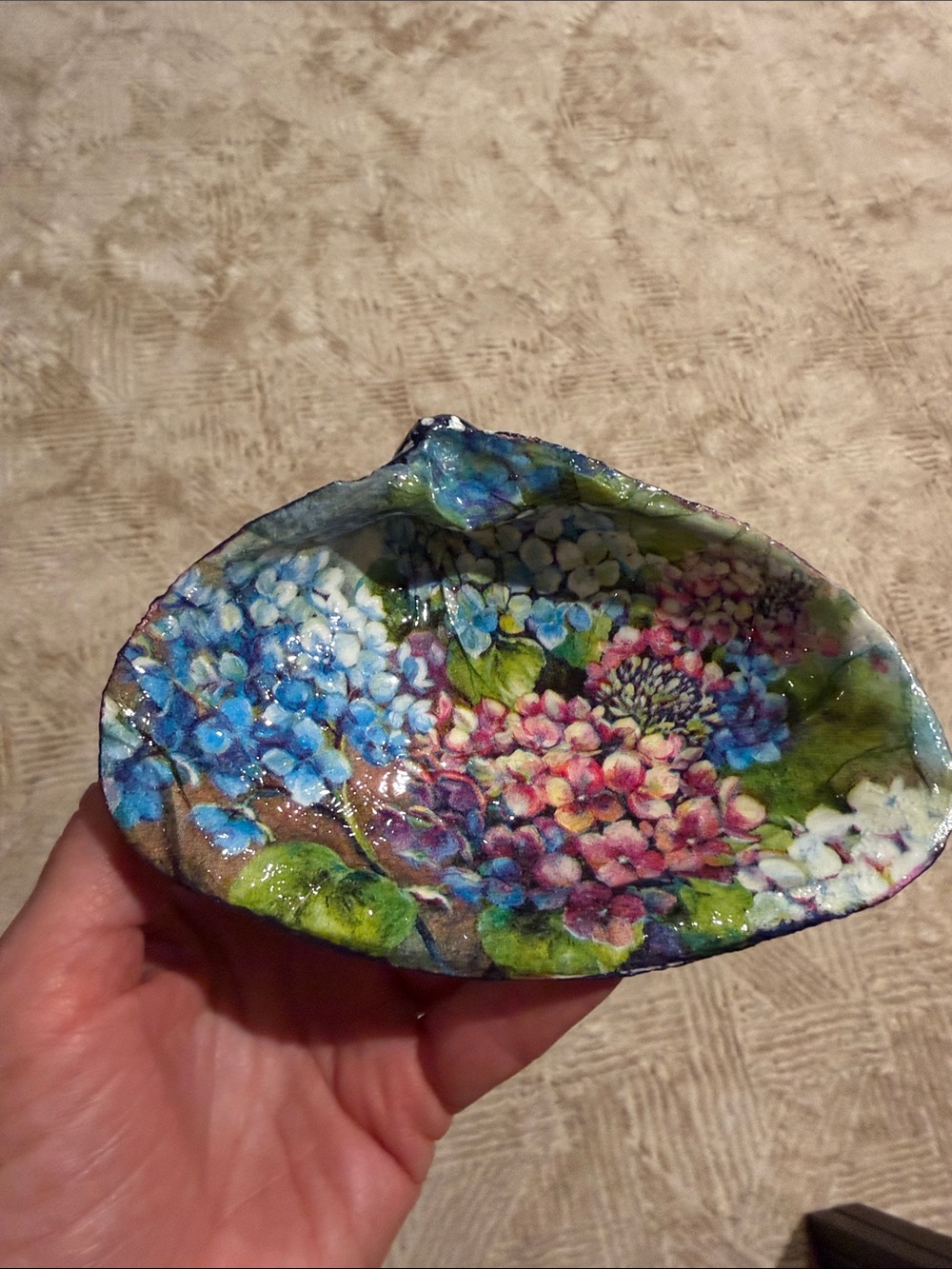 Hand Crafted Hydrangea Sea Shell Ring Trinket Dish